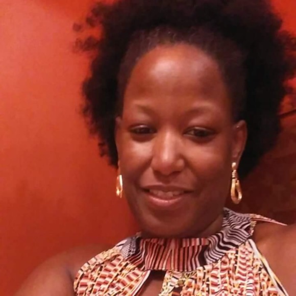 Meet your Posher, Deva - Picture 1 of 1